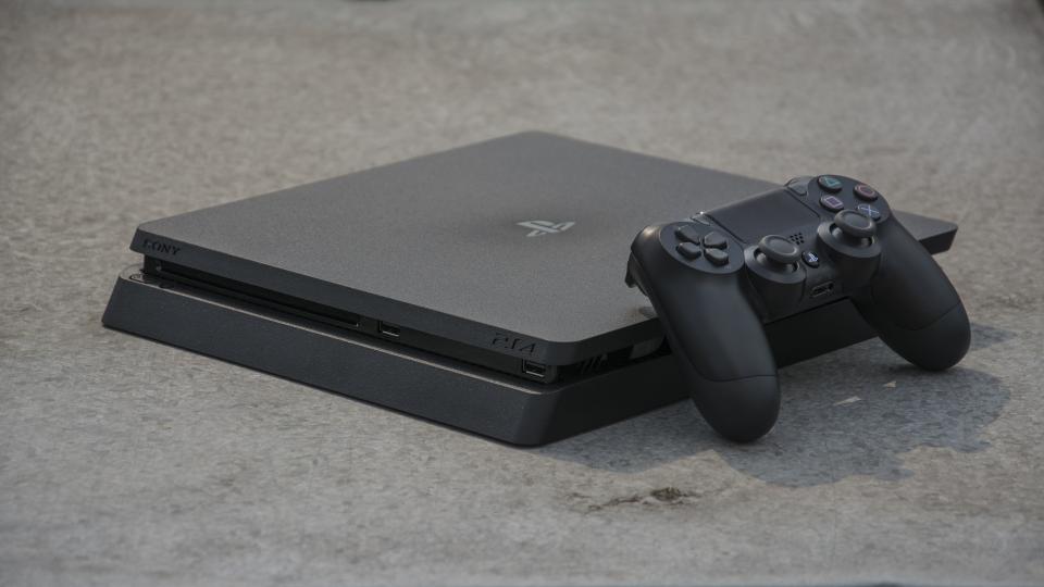 Сколько весит ps4 slim